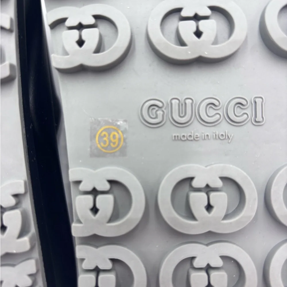 Gucci Black Slide Sandals - Picture 2 of 9